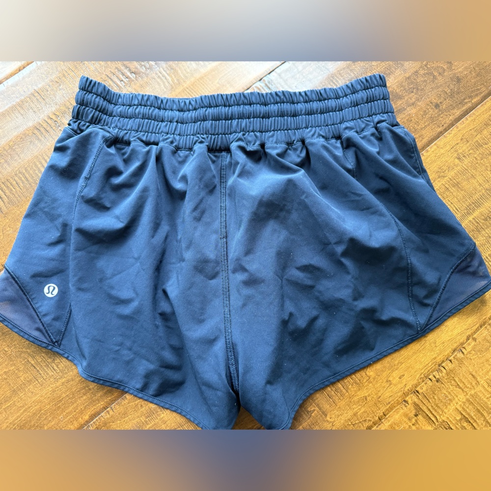 Lululemon Hotty Hot High Rise 2.5” Navy